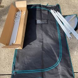 Grow Tent 39”X39”X70”