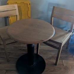 Small table and 2 chairs set