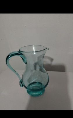 BLENKO GLASS SMALL PITCHER 4.5"×4"