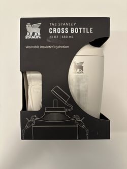Stanley Cross Water Bottle 23oz - White