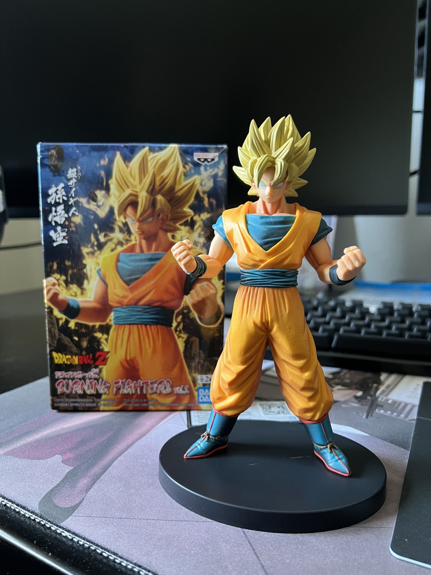 Dragon Ball Z Burning Fighters Super Saiyan Son Goku