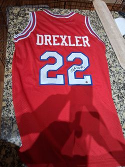 Clyde Drexler Signed Houston Custom jersey GAI