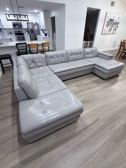 City Furniture Rowen Gray Leather U-Shaped Sectional Sofa – Large Double Chaise