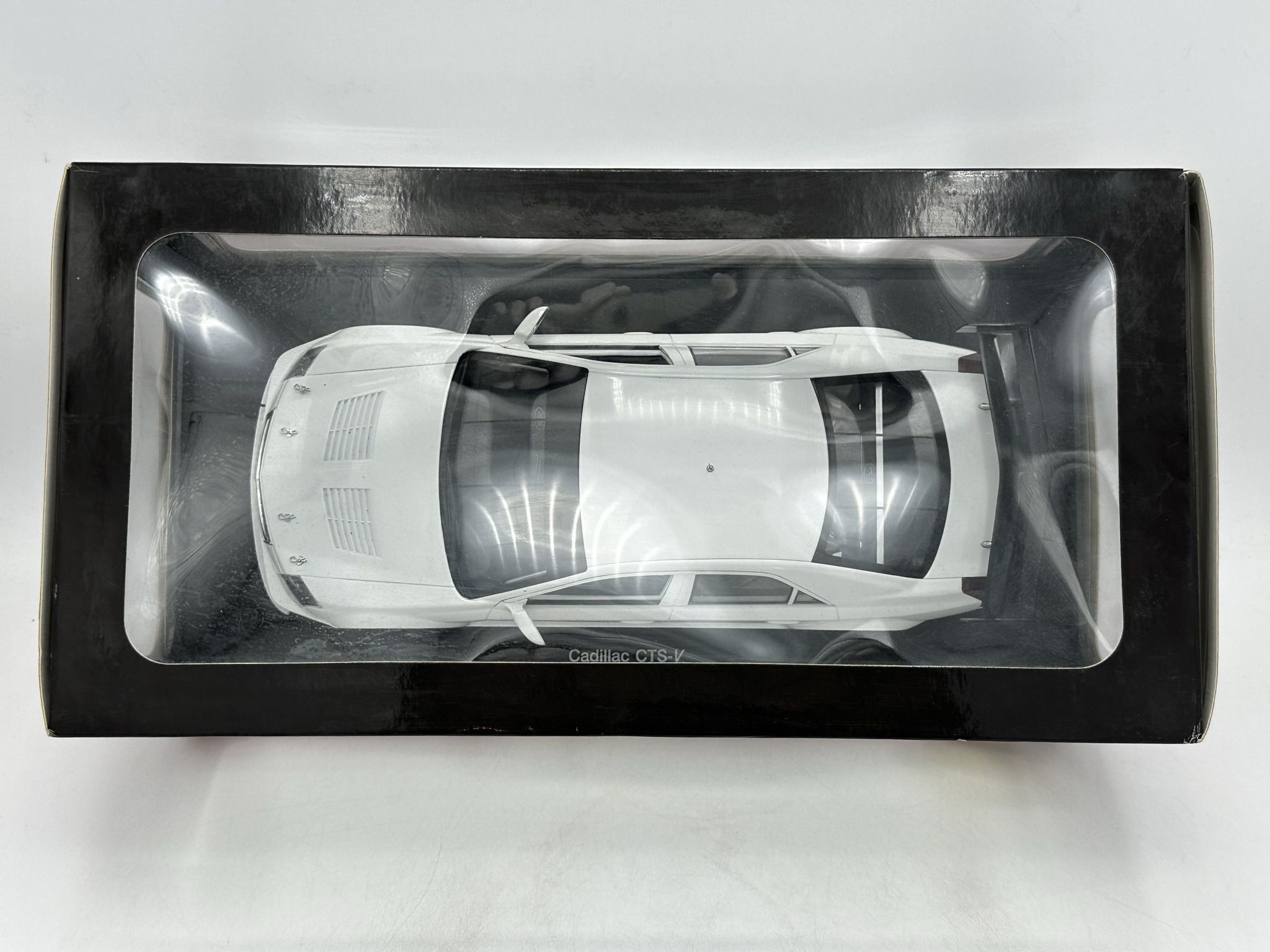 AUTOart 1:18 Scale Diecast Model - Cadillac CTS V SCCA World