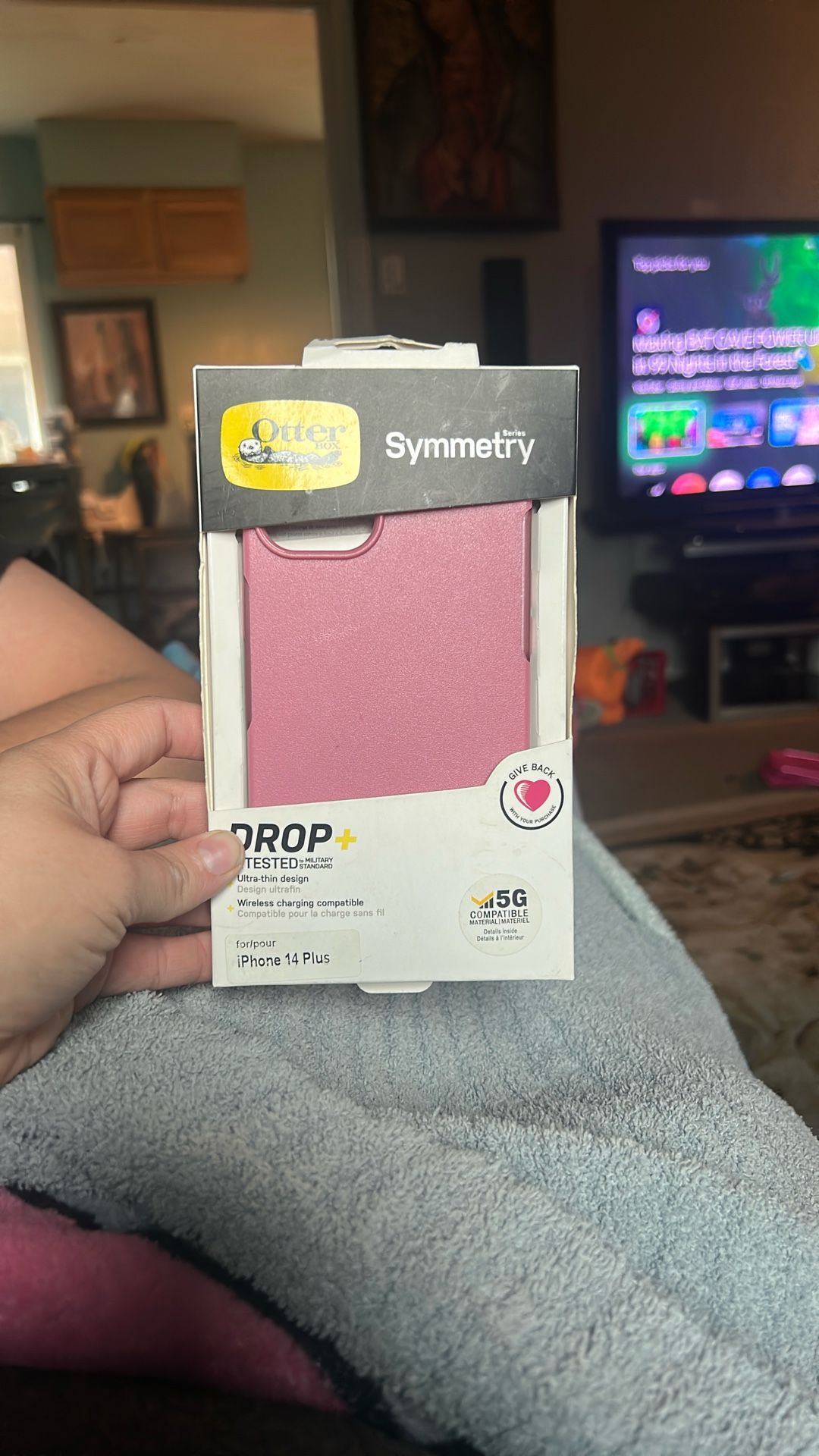 iPhone 14 Plus’s Otter Box 