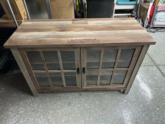 Cabinet multipurpose (new in its box )