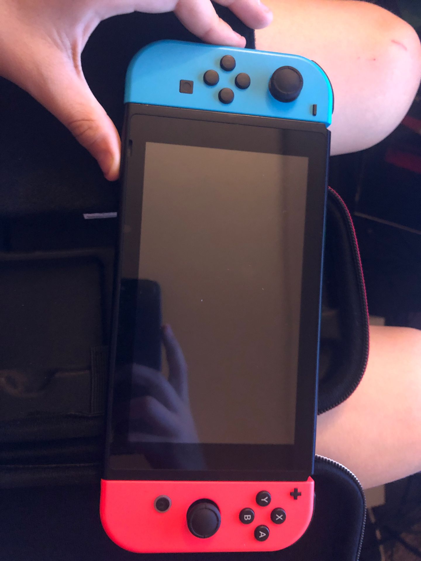 Nintendo Switch Has games installed LOOKINF FOR A OCULAS QUEST PICKUP ONLY