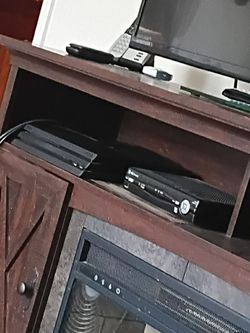 Ps4 pro 1tb for sale flawless condition cords and controller included everything works