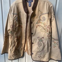Denim&Co Vintage Jacket look Embroidery stickies sz L- pre owned side pockets brown color long sleeves embroidery on the back of the jacket and fully 