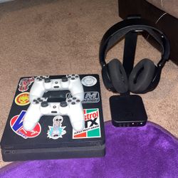 PS4 Slim Steelseries Headset+headset Stand