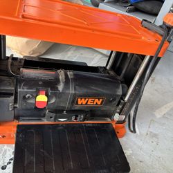 WEN 13 in. 15 Amp 3-Blade Benchtop Thickness Planer