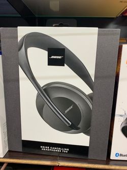 Bose Headphones 700
