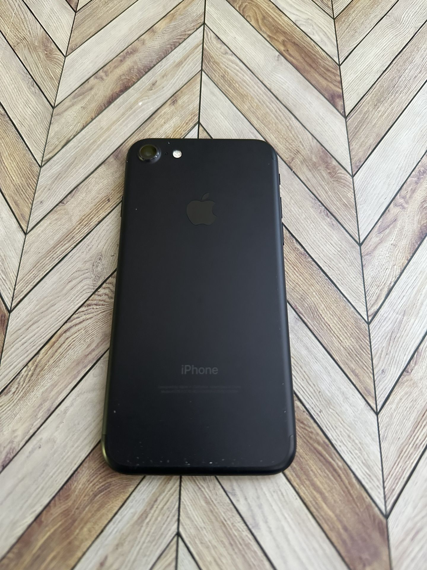 iPhone 7 (32GB) Unlocked 🔷 Liberado