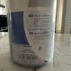 OEM Brand New Cargo Net Volkswagen Jetta 1KM 065 110 A