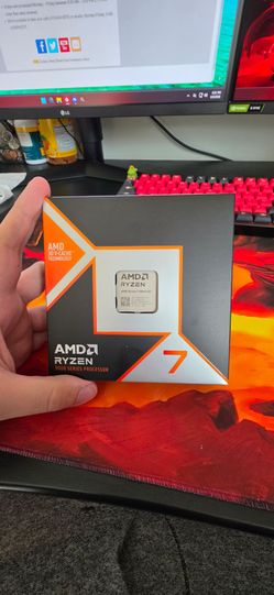 AMD Ryzen 7 9800X3D