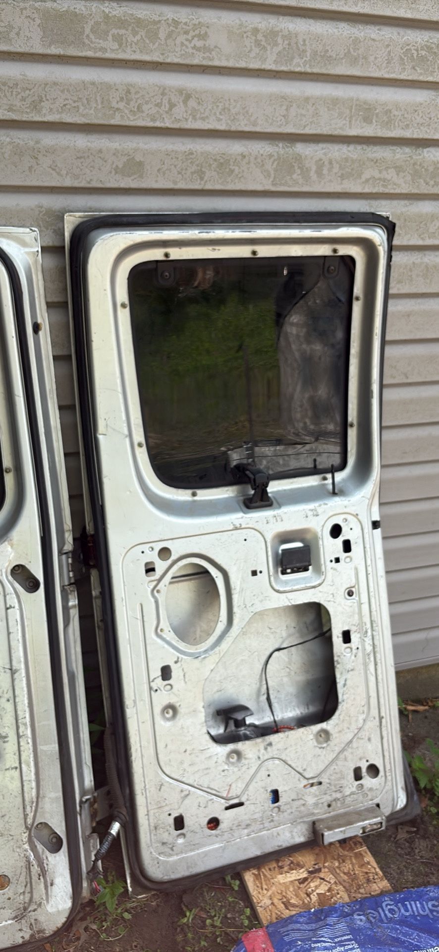 Ford Van Doors Glass