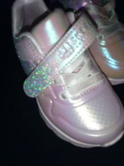 Pink toddler shoes