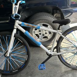 Frame Bike With Se Pads Se Grips Se Pedals And Spokes And More!