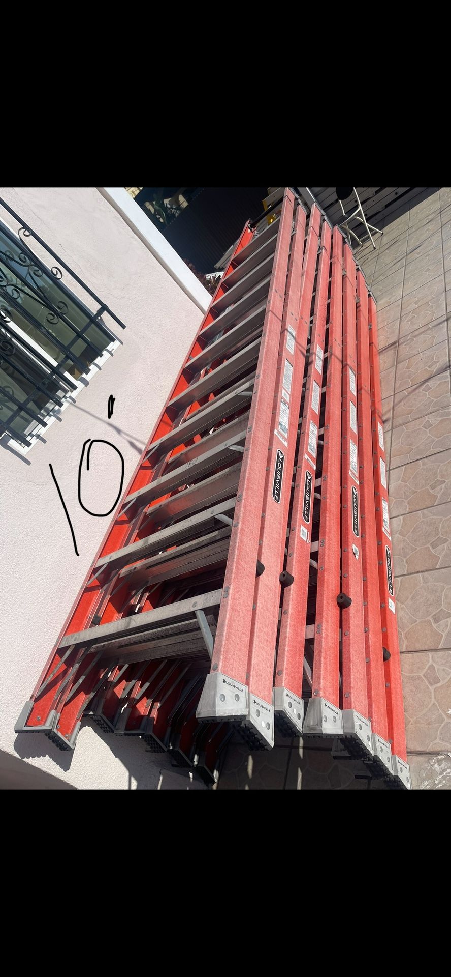 Excellent condition, different sizes heavy duty double sides, ladders