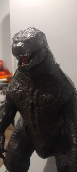Giant sized "Godzilla" by Jakks