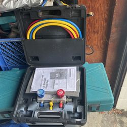 A/C Manifold Gauge Set Tool