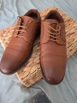 Dress shoes size 7