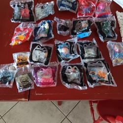 Mcdonalds And Arby's Toys Lot Of 20