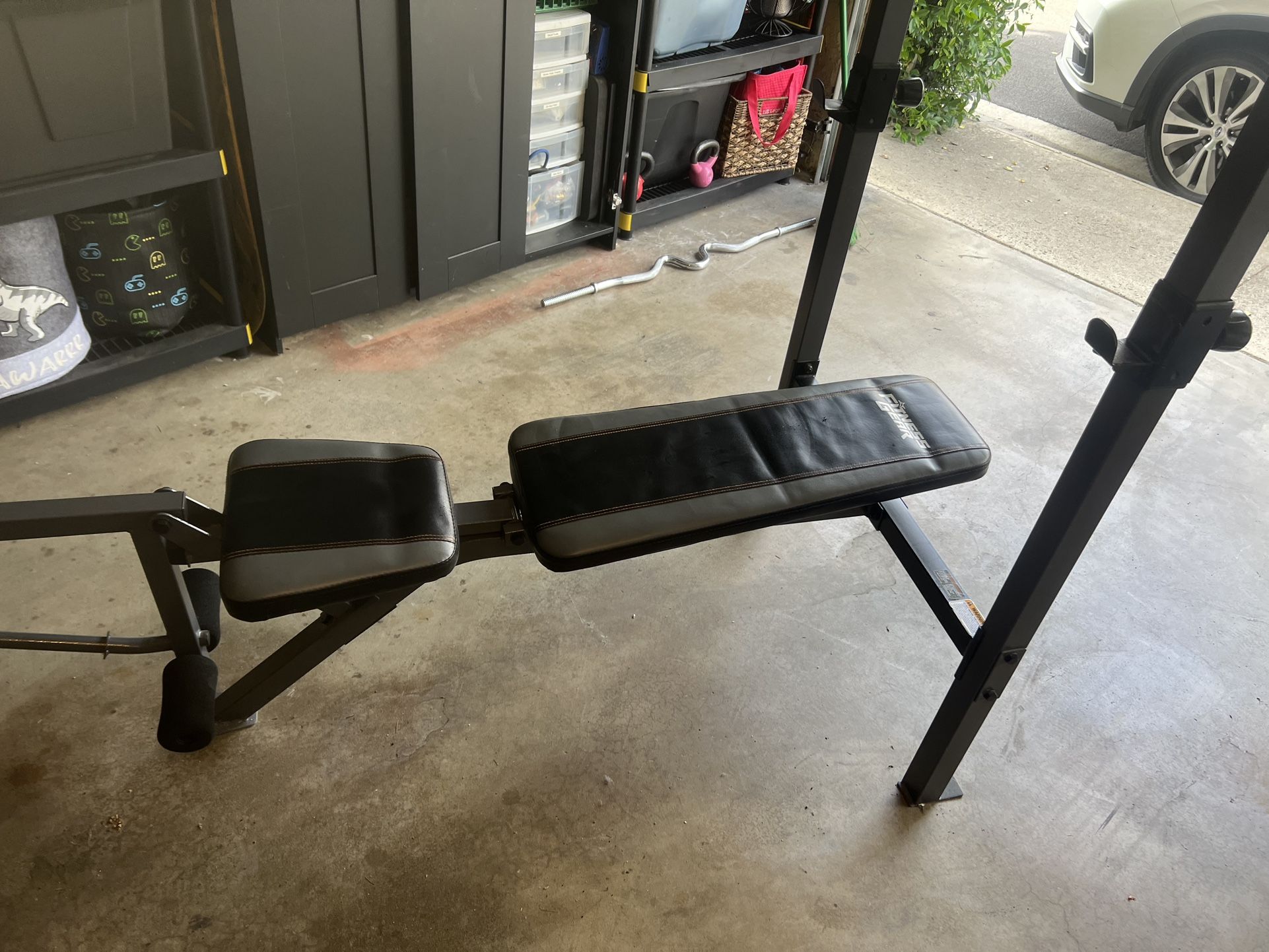 Weight Bench