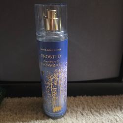 Frosted Coconut Snowball - Bath and Body Works
