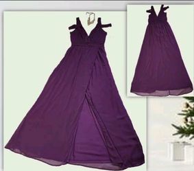 Windsor Deep Mauve Size M dress!