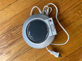 Portable Cup Warmer Pad As the weather gets colder, no more worries about your coffee or tea cooling down too quickly! Simply repurpose a spare tabl