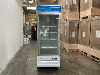 NSF 31 inches One glass door freezer D648BMF-HC