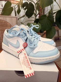 WMNS Jordan 1 Low ‘ice blue’