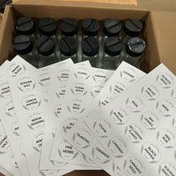 New 12 Spice Jars With Labels - 4 oz Each