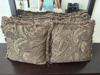Decorative Pillows