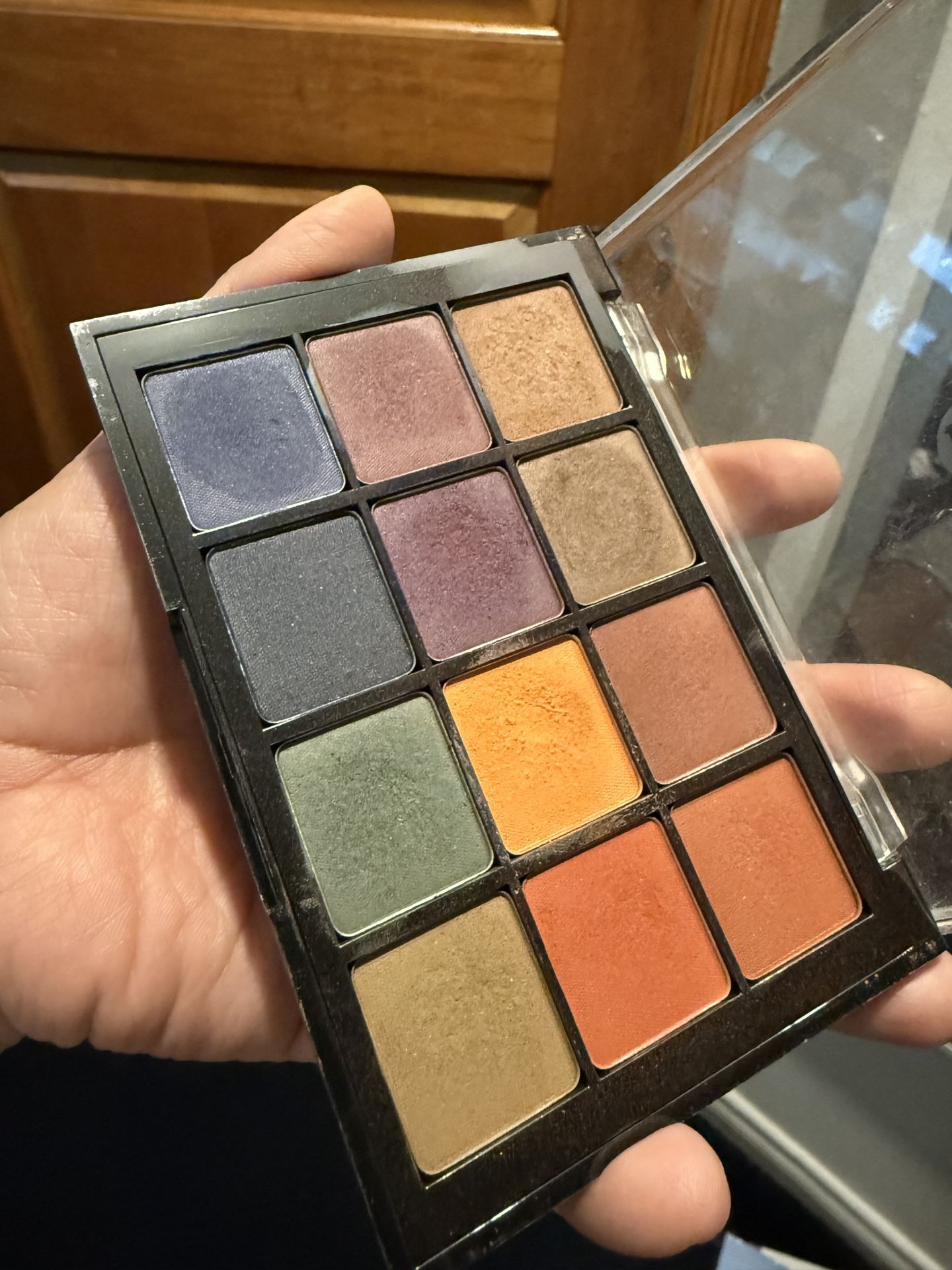 Viseart Pallet 04 Dark Matte (Used)