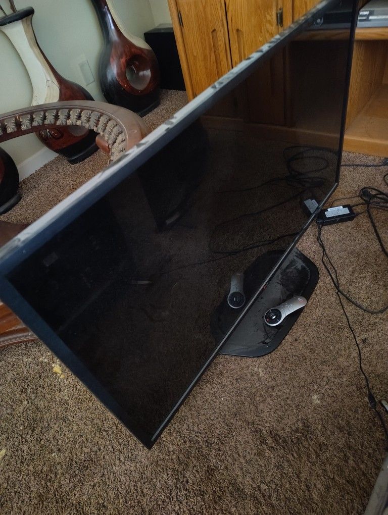 Lg 48" Smart Tv