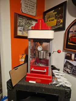 Pop corn machine