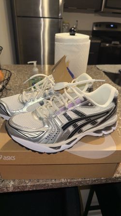 ASICS