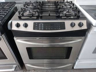 Frigidaire stainless steel 4-burner dual-fuel slide-in range - Free delivery