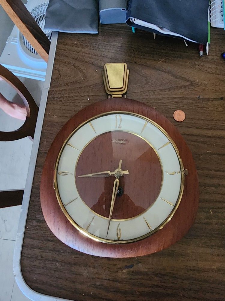1950 Wall Windup Clock One Day W Key