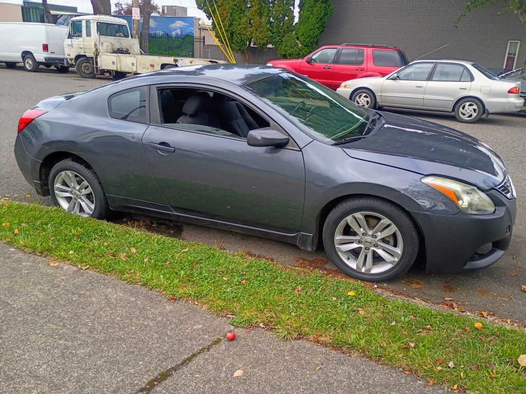2010 Nissan Altima
