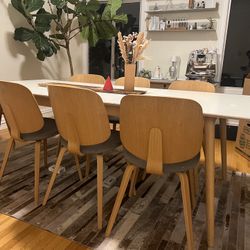 BoConcept Dining table Expandable 