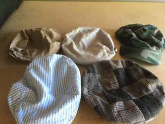 Boy hats: 6-12 months