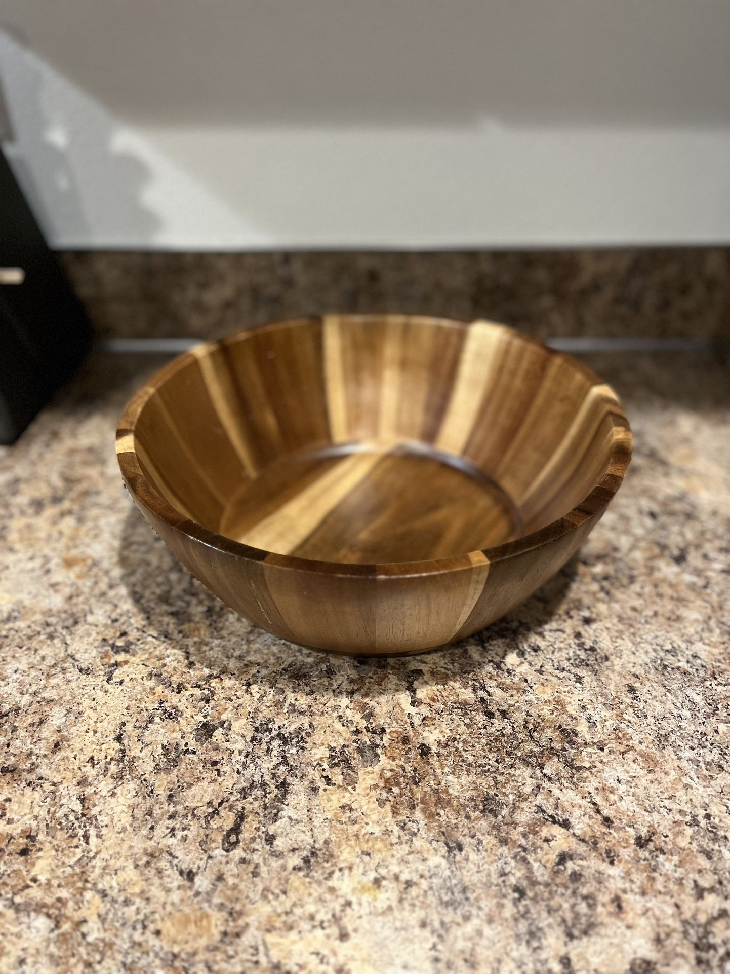 Acacia Bowl