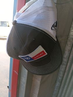 Ariat cap size mens
