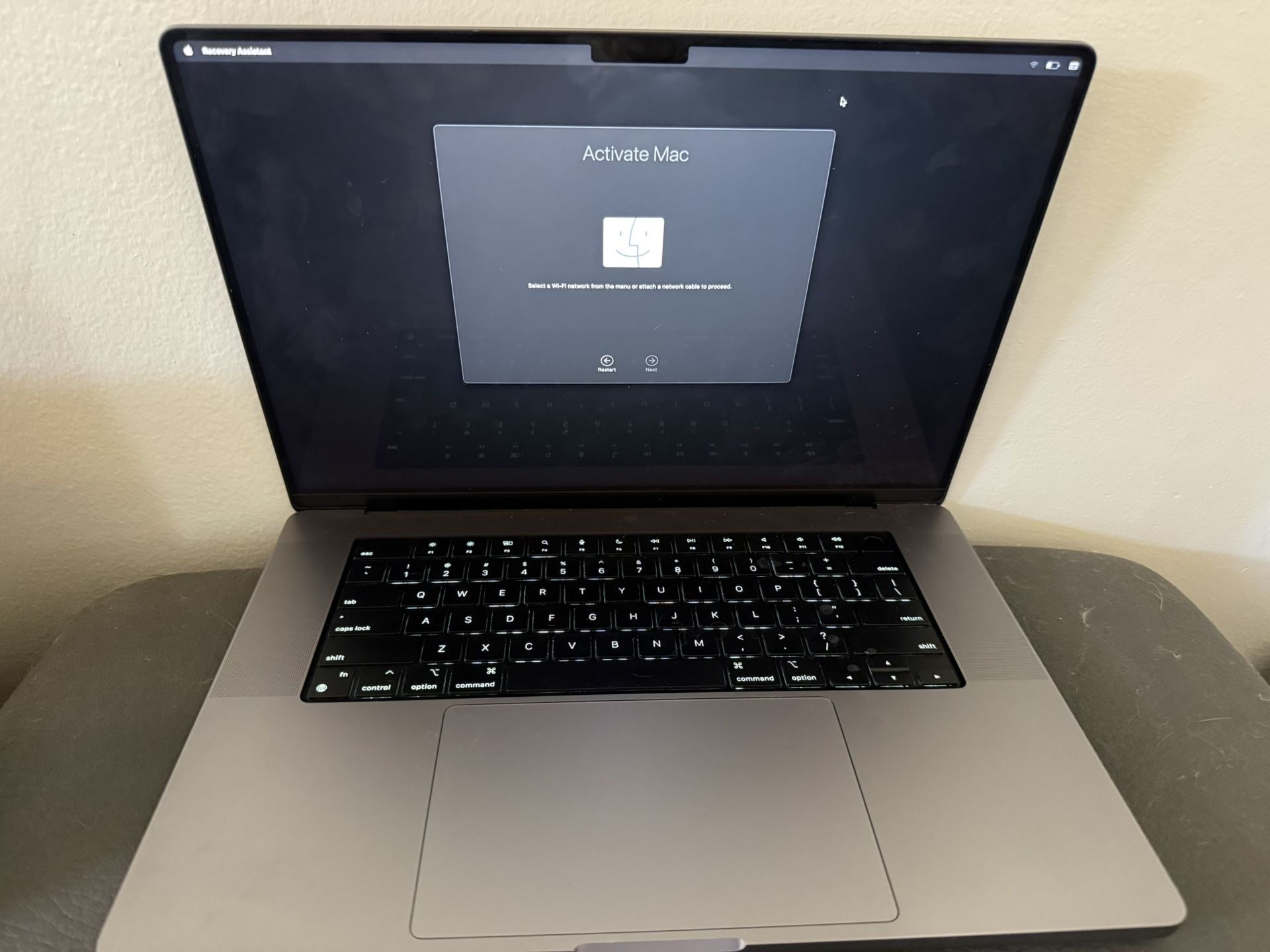 2023 MacBook Pro M3 16 Inch 2TB - 2023