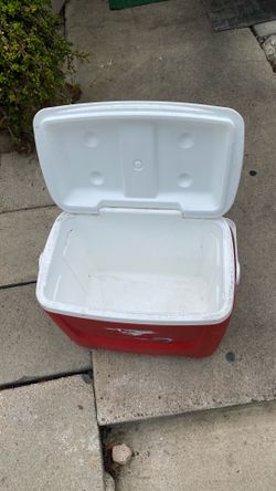 Ice chest