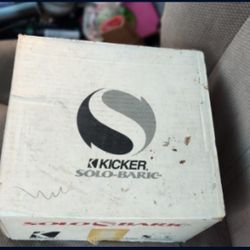 Kicker Solo-Baric Woofer 