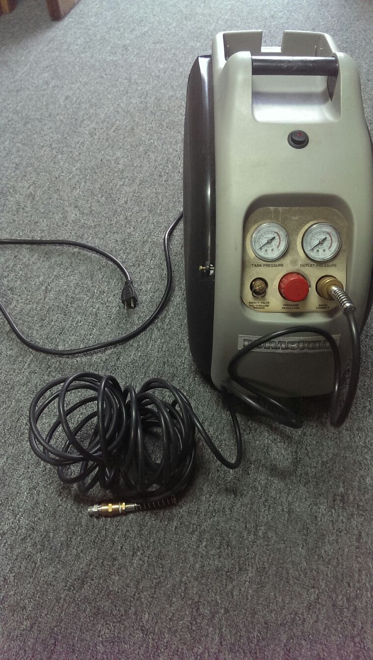 Durabuilt portable air compressor DB1560 2 GAL. 100PSI